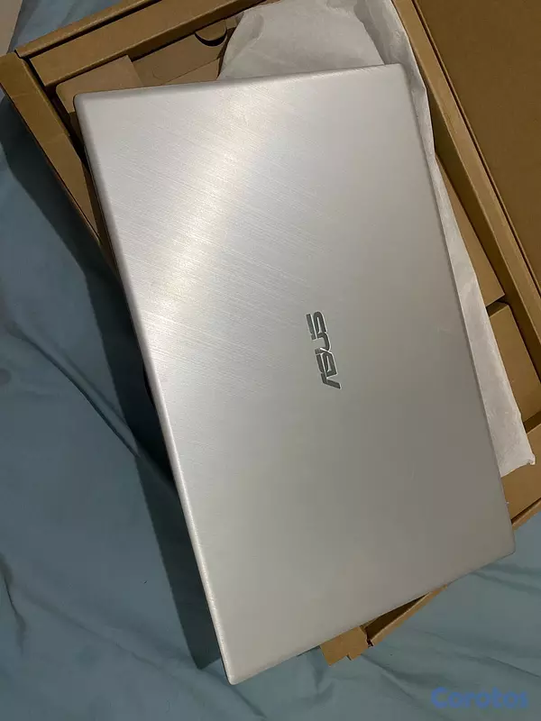computadoras y laptops - VENDO LAPTOP IDEAL PARA ESTUDIANTE. POCO USO, PRECIO NEGOCIABLE.  8
