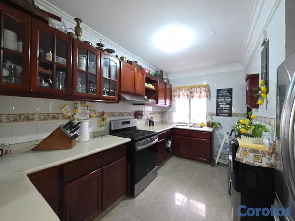 penthouses - Penthouse de 2 niveles en venta, Urbanización Real 5
