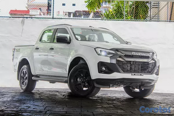 jeepetas y camionetas - Isuzu Dmax LSE 2027 1