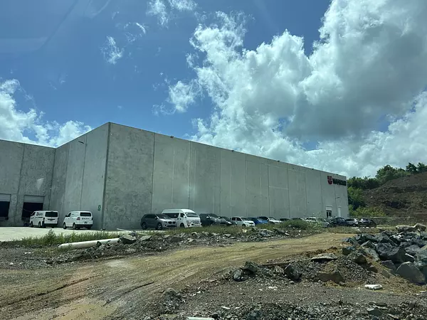 otros inmuebles - nave en parque industrial duarte en alquiler 4