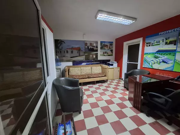 casas - Vendo casa Comercial en Costa Azul 4