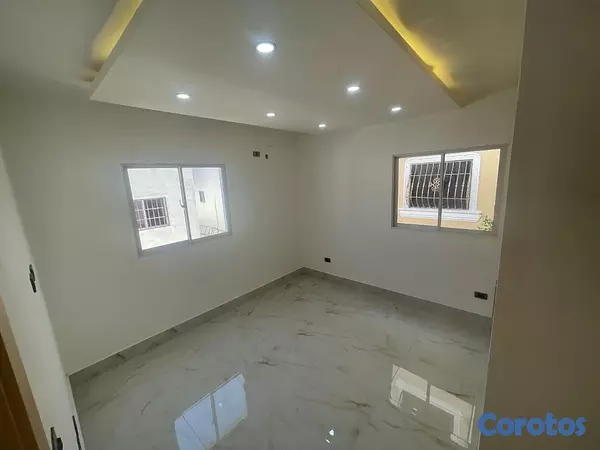 casas - venta de casa en la autopista de san isidro brisa oriental Santo Domingo este  4