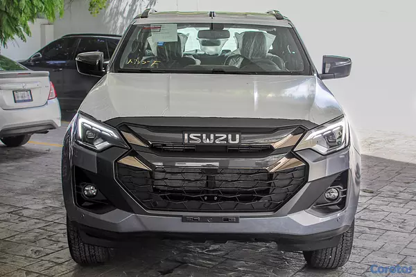 jeepetas y camionetas - Isuzu Dmax Full 2027 4