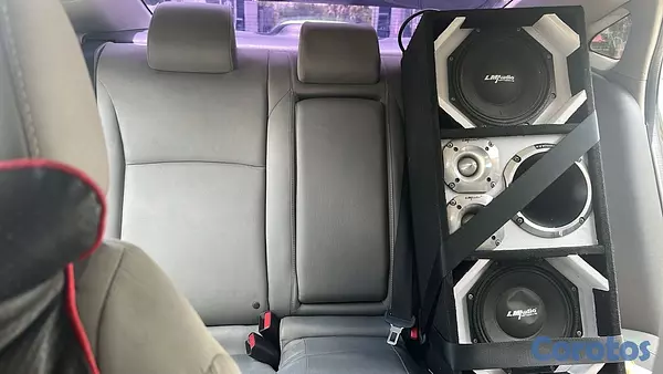 carros - Honda civic 2019 EX-T en perfectas condiciones 

Gomas nuevas 
Aire 10/10 
 5