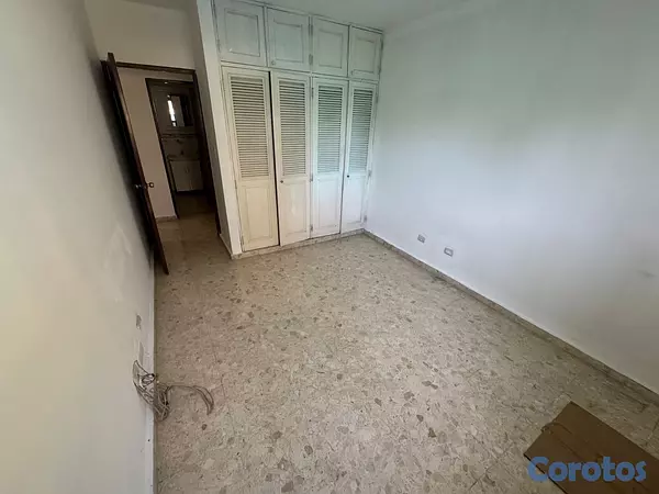 apartamentos - vendo oportunidad ensanche paraíso tres habitaciones 2.5 baños dos parqueos baño 15