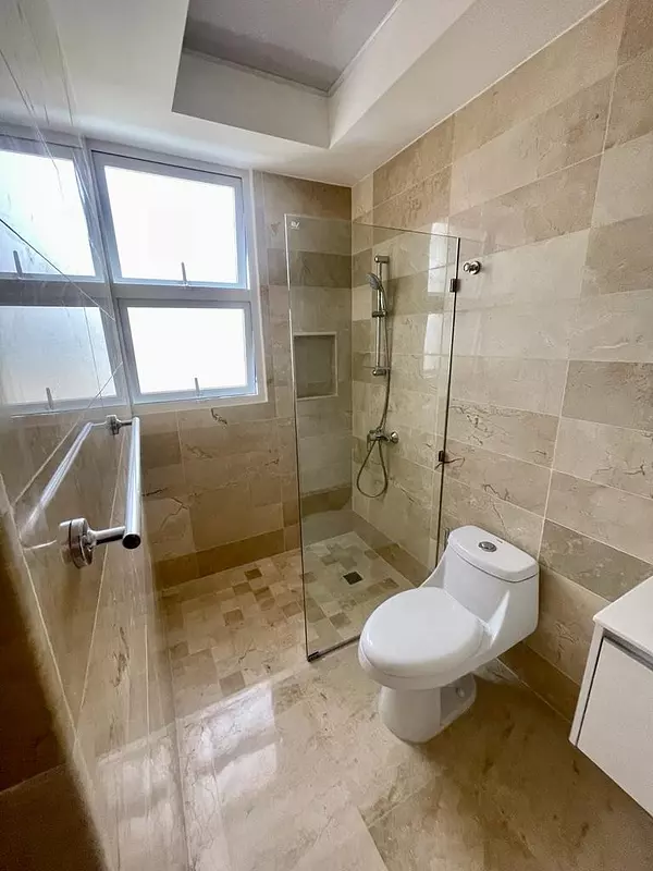 apartamentos - Majestuoso Apartamento situado en La Esmeralda  7