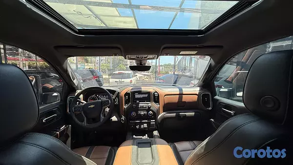jeepetas y camionetas - Chevrolet Silverado High Country 2022 6