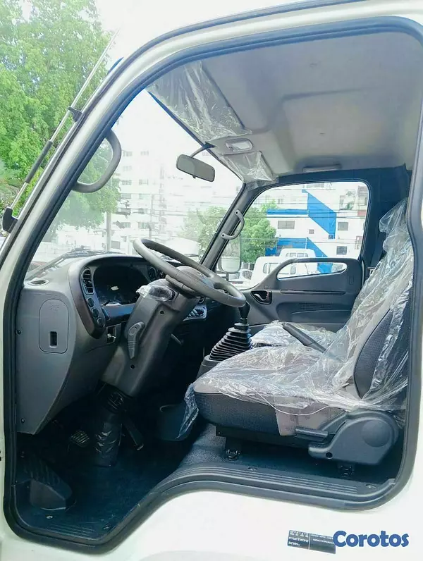 camiones y vehiculos pesados - HYUNDAI HD-65 2023 (o kms) 3