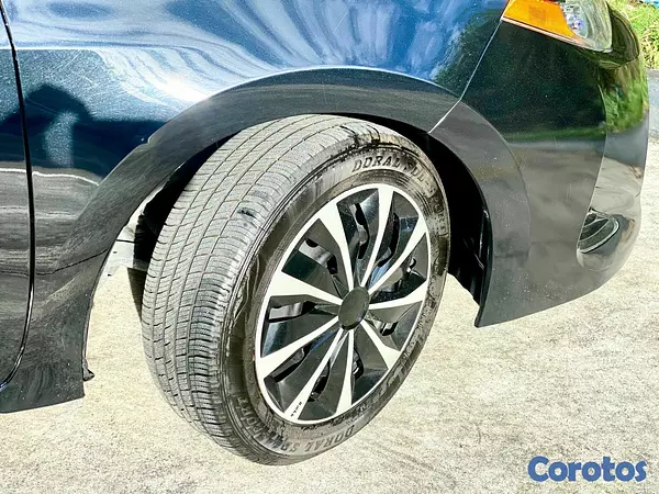 carros - TOYOTA COROLLA LE 2019 9
