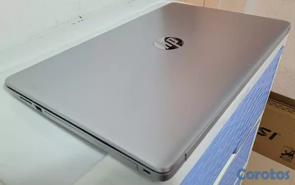 computadoras y laptops - laptop hp Touch 17 Pulg Core i7 8va Gen Ram 16gb ddr4 Disco m2 1tb Solido 3