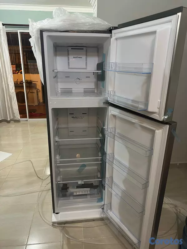 electrodomesticos - Nevera Reyna nueva en su caja  2