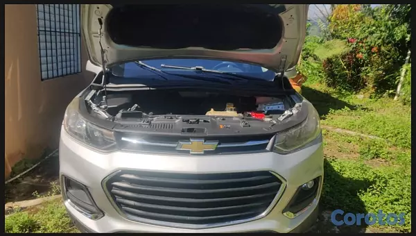 jeepetas y camionetas - Chevrolet Trax LT 2018 3