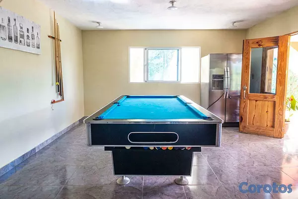 casas vacacionales y villas - Venta villa amueblada con terreno de 15 tareas en Tireo - Constanza, Rep.Dom 3
