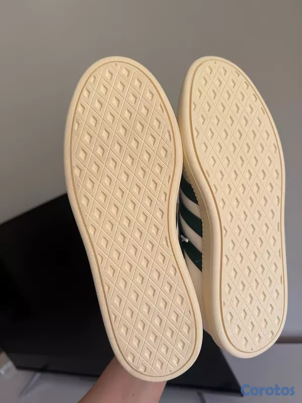 zapatos unisex - Adidas size 7 y medio OFERTA 💰💰💰 4