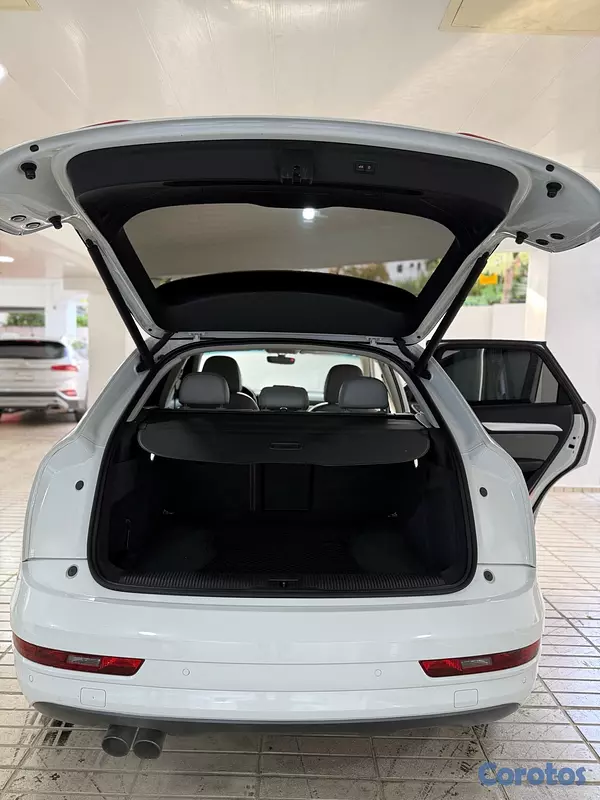 jeepetas y camionetas -  Audi  Q3 2016 10
