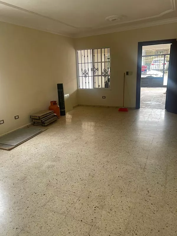 casas - Vendo casa en Carmen María RD$9,400,000. 
 8