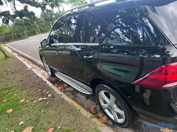 jeepetas y camionetas - Mercedes Benz 350 2018 3