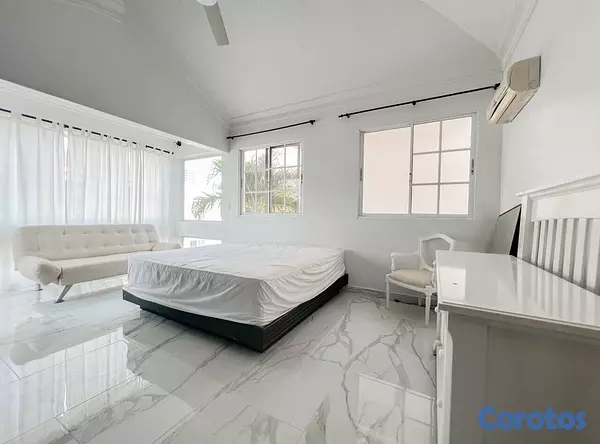 casas vacacionales y villas - Vendo Casa en residencial cerrado en 📍Juan Dolio 6