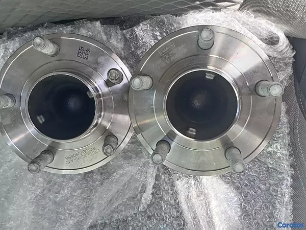 repuestos - Piña Trasera Para Ford Escape SE 2WD  2020 -2024  6