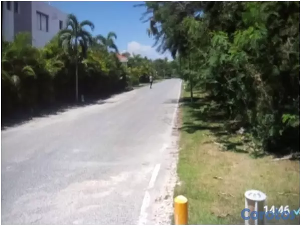 solares y terrenos - Vendo Solar de  650 Mts.2 en RESDENCIAL PITCH AND  3