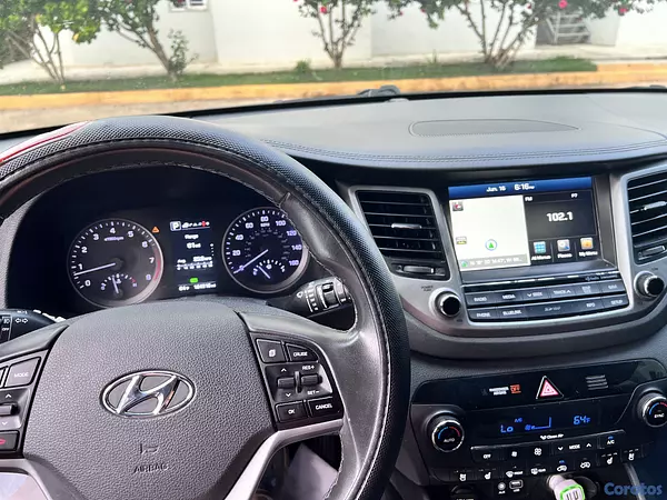 jeepetas y camionetas - Hyundai Tucson 2016 Limited Turbo 4x4 4