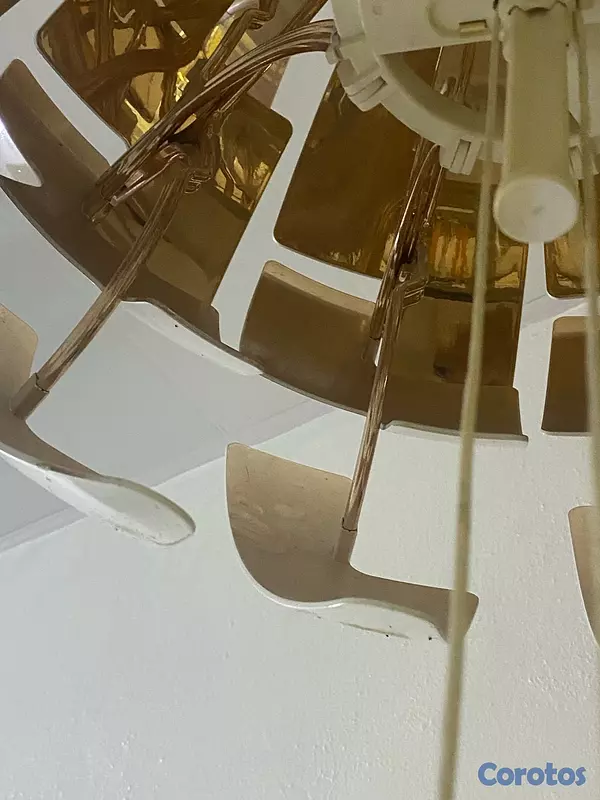decoración y accesorios - lámpara de IKEA grande blanco a entro dorada Santiago  4