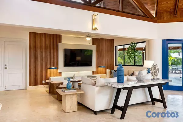casas - ALQUILER/VENTA DE AMPLIA CASA EN CASA DE CAMPO 7