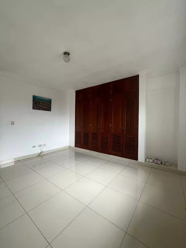 apartamentos - Vendo apartamento clásico y céntrico en Mirador Norte 3