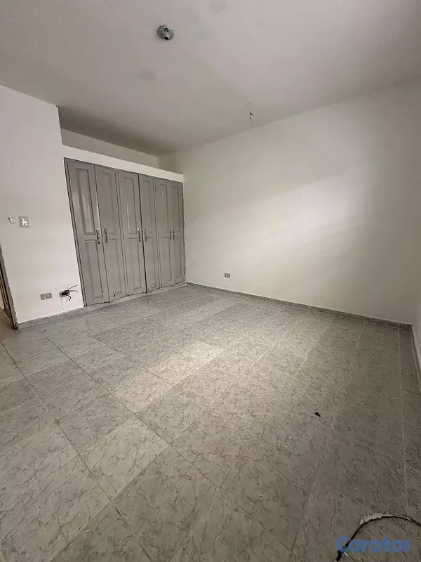 apartamentos - Amplio  ventilado | 104 m2 | 1er piso | próxi a la av. Caonabo con 27 de febrero 5