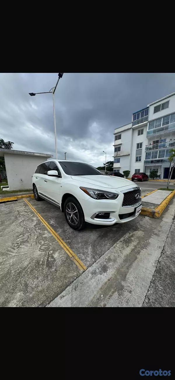 jeepetas y camionetas - Infiniti QX60 2019 FULL • 3 Filas • Como Nueva  5