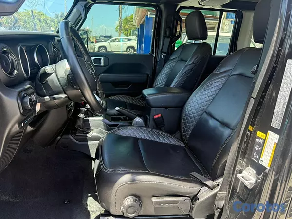 jeepetas y camionetas - Jeep Wrangler Sahara 4xe 2021 6