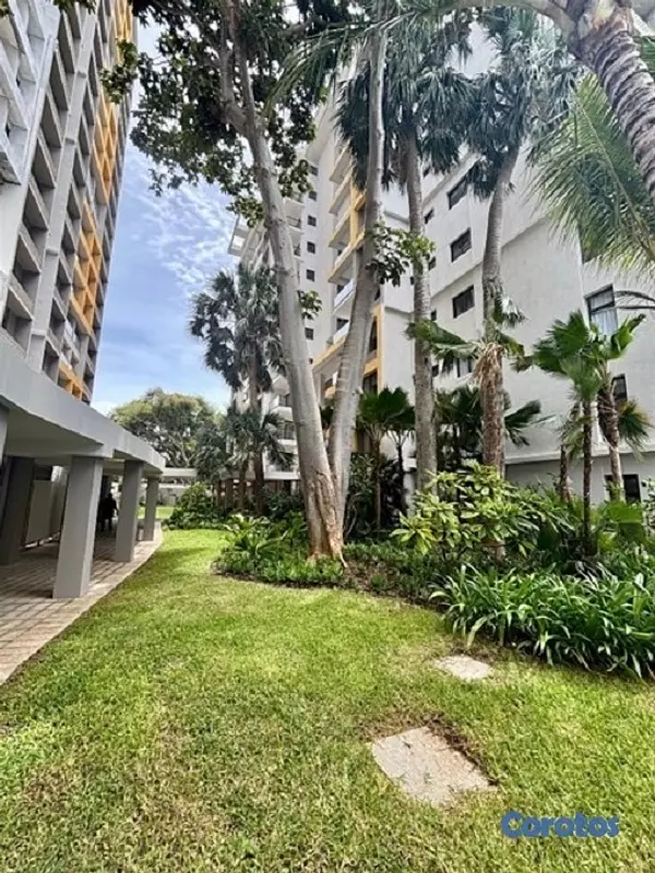 apartamentos - Apartamento en Gazcue Malecon con patio  8