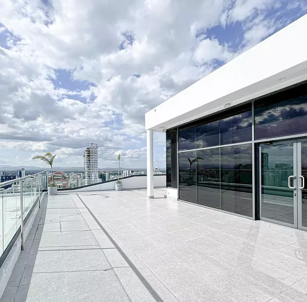 oficinas y locales comerciales - Locar corporativo en Piantini  2
