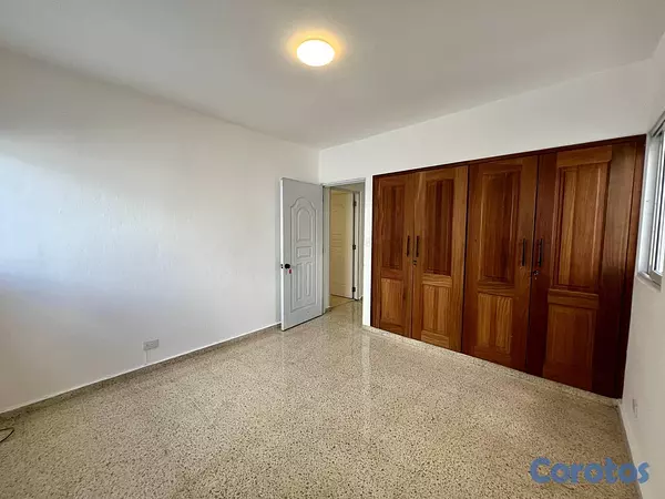 casas - Casa de 4 habitaciones 3 baños en alquiler en Viej 7