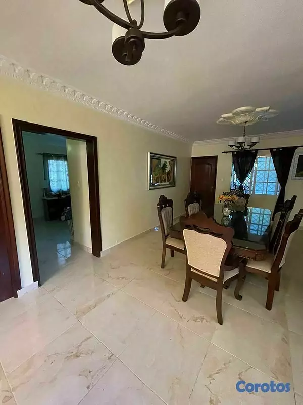 casas - Vendo casa en Santo Domingo este 10
