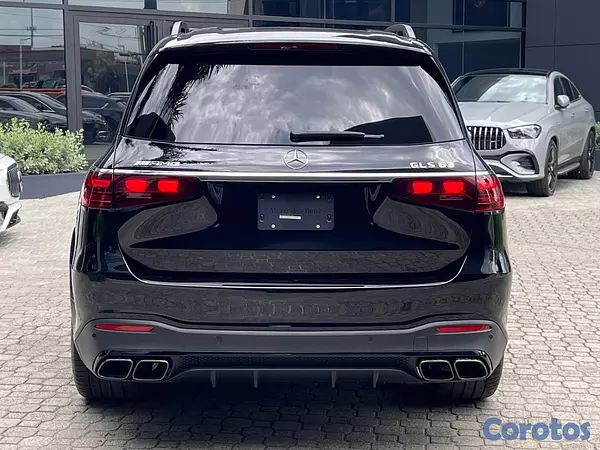 jeepetas y camionetas - Mercedes-Benz Clase GLS 63 AMG 2026 4