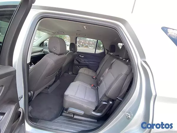 jeepetas y camionetas -  2020 Chevrolet Traverse AWD. como nueva recién importada $17,500 usd 8