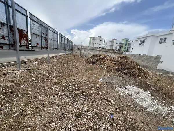 solares y terrenos - venta de solar comercial en avenida principal de la autopista de san Isidro 6