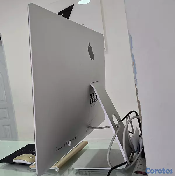 computadoras y laptops - imac 5k 27 Pulg Core i5 Ram 16gb Disco 512gb SSD Solido Video Radeon pro R9  3