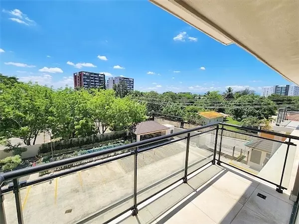 apartamentos - Cuarto nivel de renta con ascensor en La Hispanoamericana  3