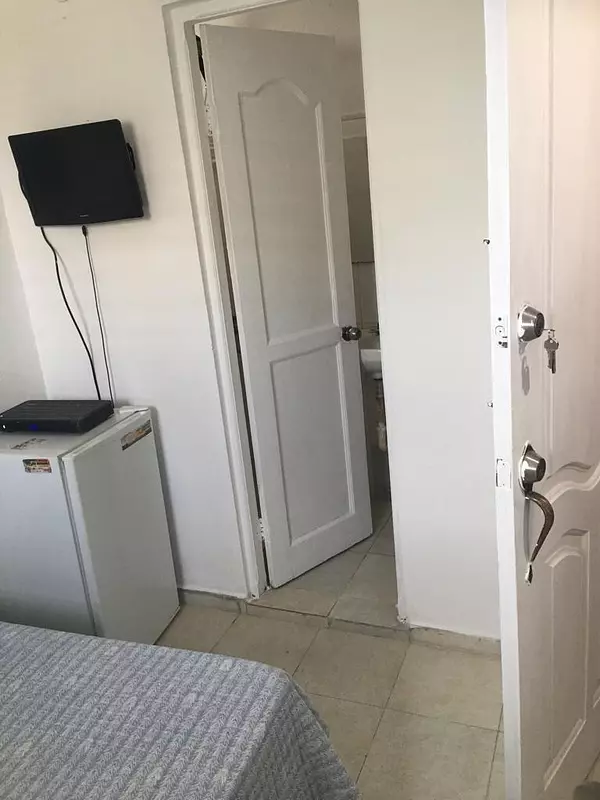 apartamentos - Estudio Amueblado Próximo Al Parque Independencia San Carlos 3