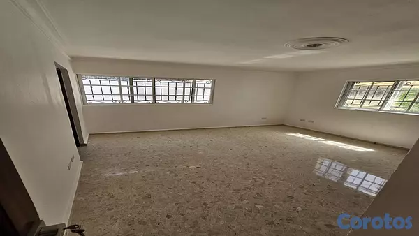 casas - En Alquiler Casa en Isabel Villas de 3 habitaciones 6