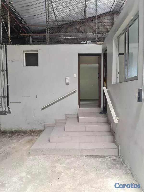 oficinas y locales comerciales - Alquilo Nave 2,127 Mts en Aut Duarte, km 11 6