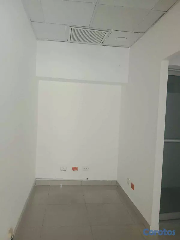 oficinas y locales comerciales - Local Comercial en Alquiler, Ave. 27 de Febrero 2
