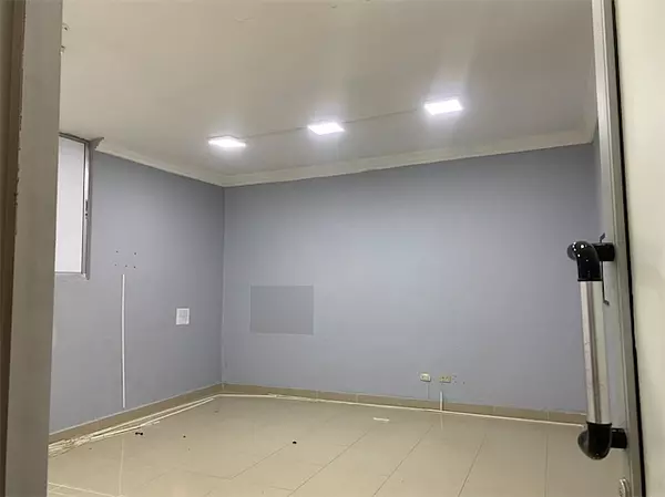 oficinas y locales comerciales - Local naco 22 mil pesos 3