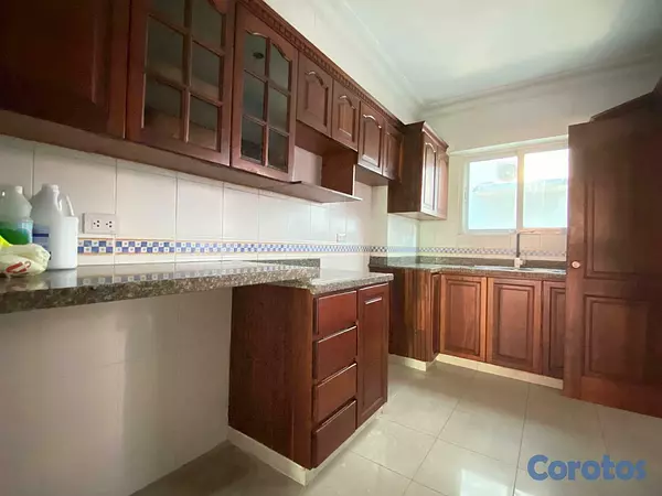 apartamentos - Apartamento en alquiler en Evaristo Morales  3