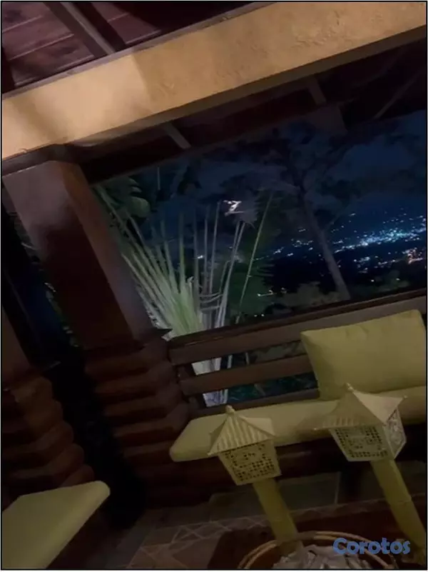 casas vacacionales y villas - Excelente Villa 2 Niveles en Loma Atravesada   de  3
