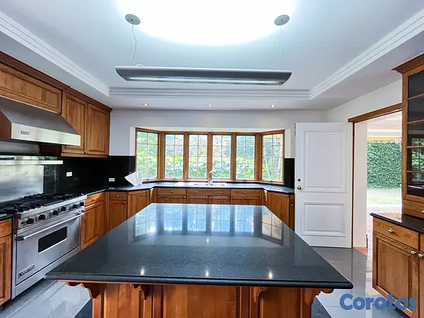 casas - Alquiler de Casa en Los Cacicazgos  3