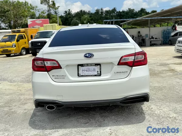 carros - Subaru legacy 2019 4