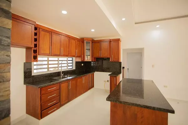 casas - Residencia/Casa con piscina  5